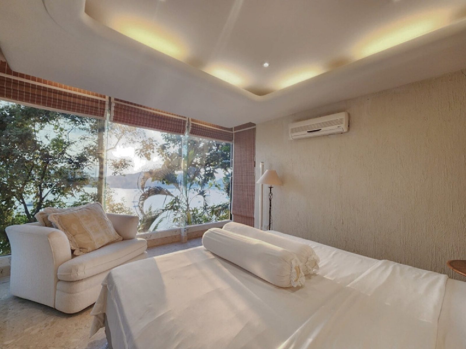 Vanich Bayfront Villa No.38 — Dongchong project
